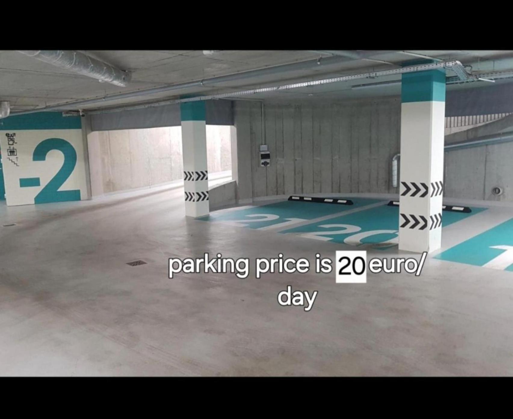 Apartment Happy Classical Style, Self Check-in, Parking In The Underground Garage Vilnius