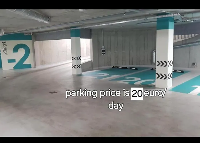 Happy Inn Classical Style, Self Check-In, Parking In The Underground Garage