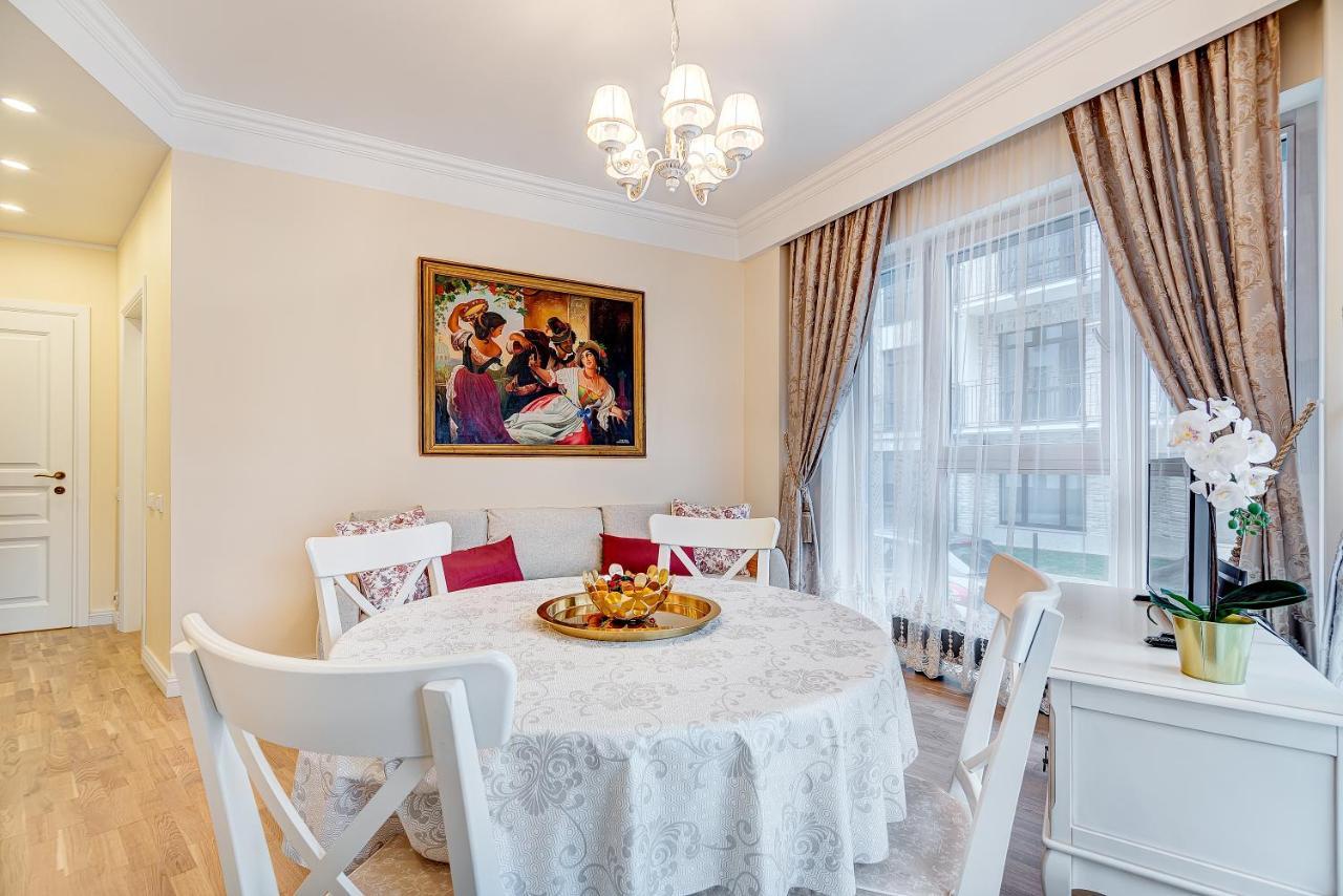 Happy Classical Style, Self Check-in, Parking In The Underground Garage Apartament *